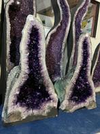 amethist Geode - Hoogte: 89 cm - Breedte: 51 cm- 187 kg -, Verzamelen, Mineralen en Fossielen