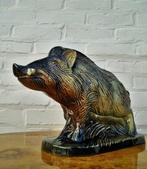 Saint Clement - sculptuur, Everzwijn - 30 cm - Keramiek