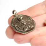Byzantijns Zilver Massieve hanger met Heilige Maria en Jezus, Antiek en Kunst