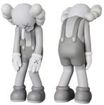 Kaws (1974) - Kaws Small Lie Grey 2017, Antiek en Kunst