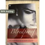 Bloedproef - Lori Andrews 9789044331493 Lori Andrews, Boeken, Verzenden, Zo goed als nieuw, Lori Andrews