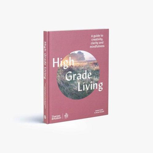 High Grade Living 9781760760342 Arran Russell, Boeken, Taal | Engels, Zo goed als nieuw, Verzenden