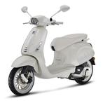 Vespa Sprint 45 Justin Bieber Nieuw!, Fietsen en Brommers, Scooters | Vespa, Ophalen, Nieuw, Maximaal 45 km/u, Benzine