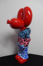 Enigme09 (1979) - Red Street Balloon Dog