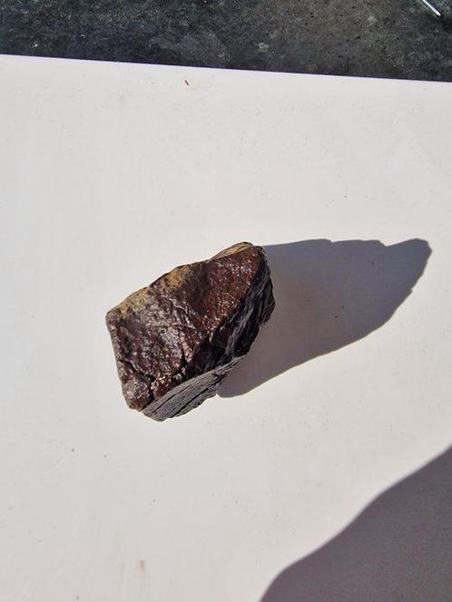 Dhofar 436 - meteoriet gewone chondriet H5 - 181 g, Verzamelen, Mineralen en Fossielen