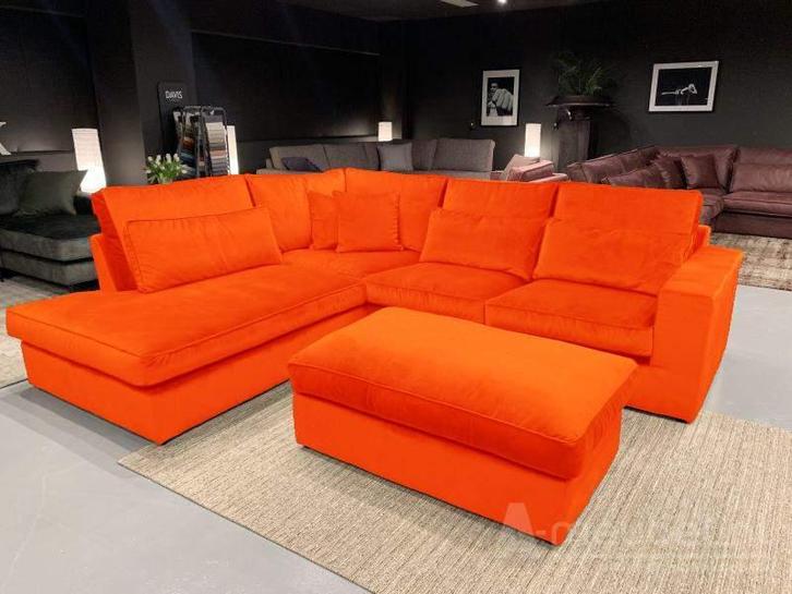 Hoekbank Leusden - hoekbanken - Oranje - Velvetstof, Huis en Inrichting, Banken | Sofa's en Chaises Longues, Nieuw, Stof