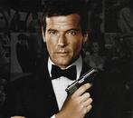 Roger Moore - Autographed Photo The Spy Who Loved Me James, Nieuw