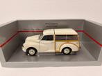Minichamps 1:18 - Modelauto - Morris Minor Traveller -, Nieuw
