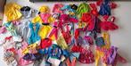 Mattel - Speelgoed Verschillende outfits en accessoires -