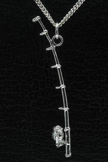Zilveren Werphengel met molen ketting hanger beschikbaar voor biedingen