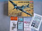 Academy 2161 Spitfire FR.Mk.XIVe 1:48 + 5 opties, Verzenden, Nieuw