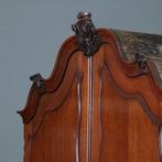 Dubbel gebogen kabinet in prachtige oude kleur 18e eeuws No8, Antiek en Kunst, Antiek | Meubels | Kasten, Ophalen of Verzenden