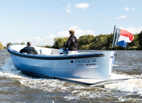 Triple X800 Ibiza incl. 300 Pk, meest luxe uitvoering ooit!, Watersport en Boten, Sloepen, Binnenboordmotor, 70 pk of meer, Diesel