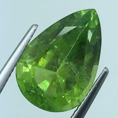 Zonder Minimumprijs - 1 pcs Groen Olivijn - 9.10 ct -, Sieraden, Tassen en Uiterlijk, Edelstenen