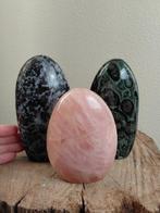 Edelsteen sculpturen - Rozenkwarts, Kambaba Jaspis & Gabbro