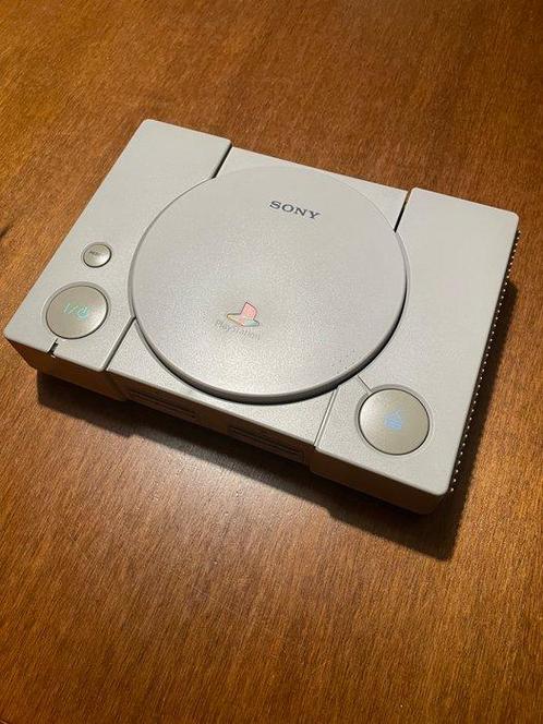 Sony - Playstation 1 (PS1) - model SCPH-9002 PAL with Dual, Spelcomputers en Games, Spelcomputers | Overige Accessoires
