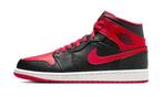 Air Jordan 1 Mid Alternate Bred (2022) - maat 37.5, Kleding | Dames, Schoenen, Verzenden, Nieuw, Sneakers of Gympen, ["Nike Air Jordan","Jordan","Nike","Air Jordan","Nike Air"]
