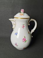 Meissen - Koffiepot - in vintage porselein Verspreide bloem, Antiek en Kunst, Antiek | Glas en Kristal