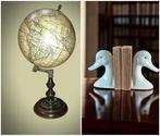 serre-livres et globe terrestre - Bureauset (2) - Porselein,, Antiek en Kunst