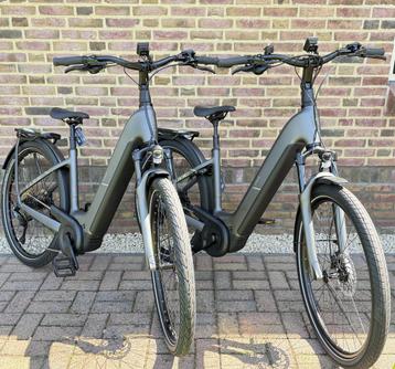 SET Cube Kathmandu Hybrid Pro 800 / Small / SETPRIJS € 6400 beschikbaar voor biedingen