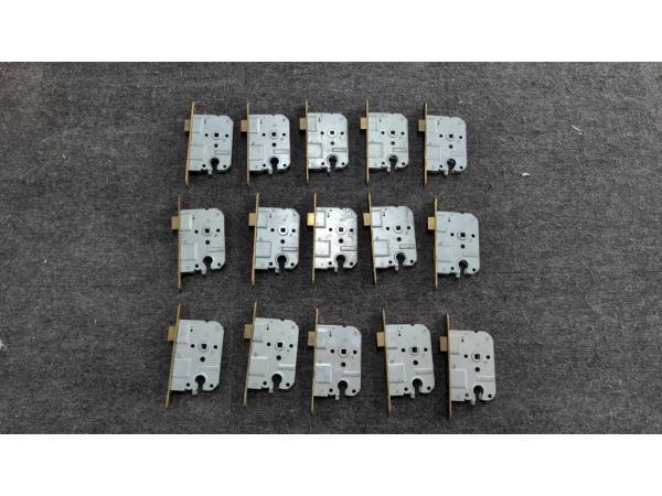 Veiling - 15x Nemef 4319-17 Veiligheidsslot RS 60mm – Inst, Diensten en Vakmensen, Reparatie en Onderhoud | Sloten