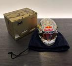 Red Bull Racing - Max Verstappen - Scale 1/2 helmet, Nieuw