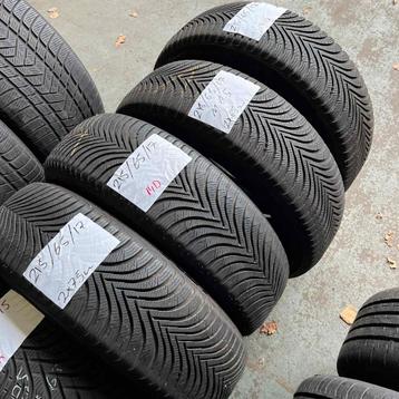 4 x Michelin Alpin 5 215-65-17 Winterbanden 7,5mm beschikbaar voor biedingen