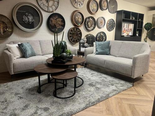 Nieuwe kwaliteits bank in vele kleuren en stoffen, Huis en Inrichting, Banken | Complete zithoeken, Nieuw