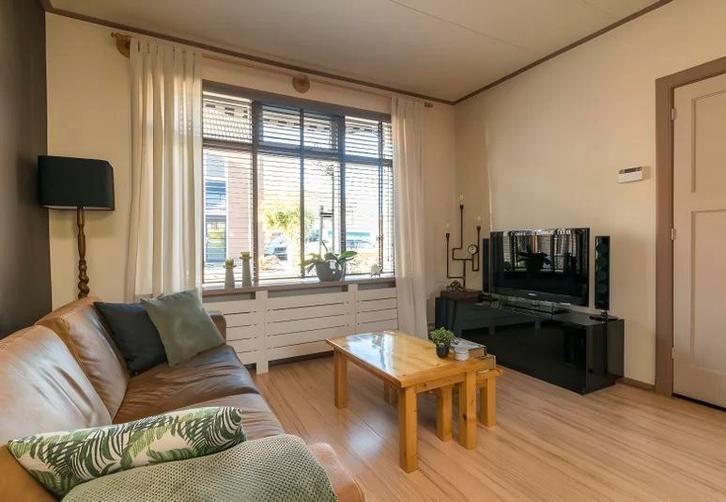 Tussenwoning te huur 5 kamers, Sneek, Huizen en Kamers, Huizen te huur, Direct bij eigenaar, Friesland, Appartement