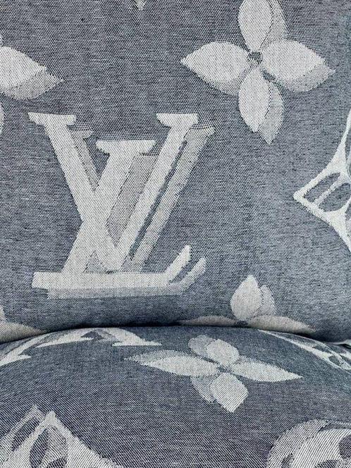Louis Vuitton Nieuwe set van vier - Kussen, Antiek en Kunst, Antiek | Kleden en Textiel
