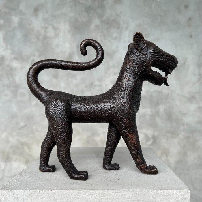 sculptuur, Sculpture, Gorgeous Walking Benin Leopard, Antiek en Kunst, Kunst | Designobjecten