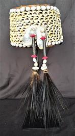 Schelp, metaal - Indonesië - 21e eeuw