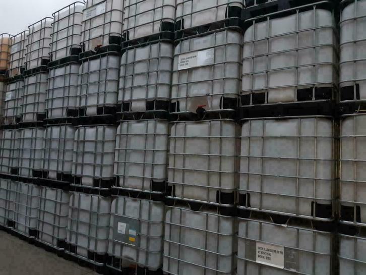 Ibc containers 1000 liter tanks gespoeld en ongespoeld, Doe-het-zelf en Verbouw, Overige Doe-het-zelf en Verbouw, Gebruikt