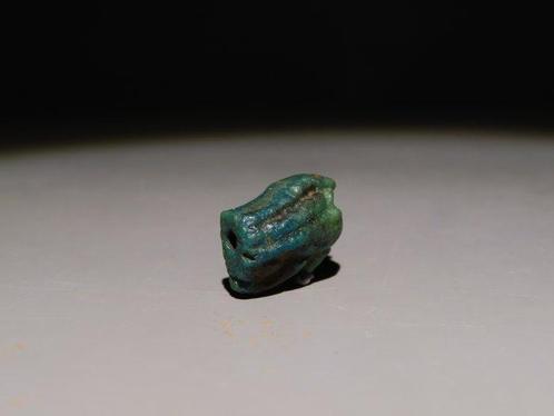 Oud-Egyptisch Faience Udjat Amulet. Late Periode, 664 - 332, Verzamelen, Mineralen en Fossielen