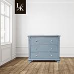 Landelijke klassieke kast, commode, dressoir, meidenkast, Antiek en Kunst, Antiek | Meubels | Kasten