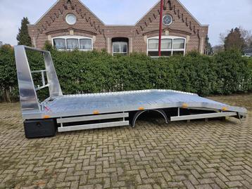 Volledig Aluminium Oprijbak Sprinter Crafter Iveco 270 KG beschikbaar voor biedingen
