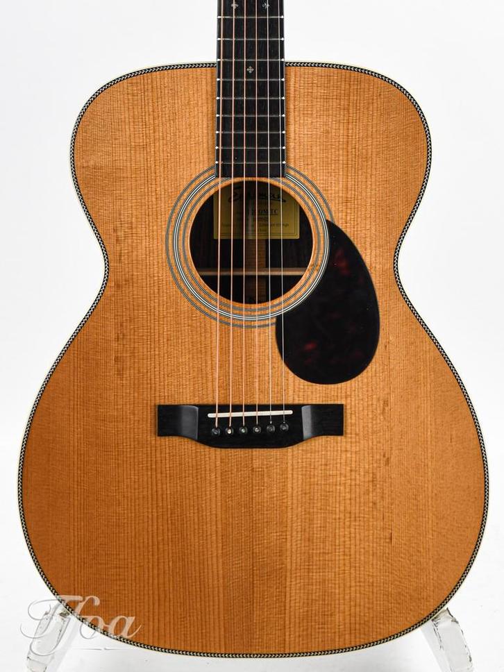 Eastman E20OM TC IRW-AD Thermo Cured (Akoestische Gitaren), Muziek en Instrumenten, Snaarinstrumenten | Gitaren | Akoestisch, Western- of Steelstringgitaar