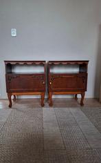 Nachtkastje (2) - Mahonie - Koperen knopjes