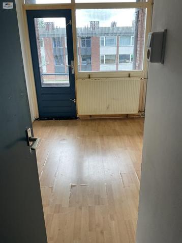 Woning te huur in Zwijndrecht - 1 m² - 3 kamer(s) - 3 kamers beschikbaar voor biedingen