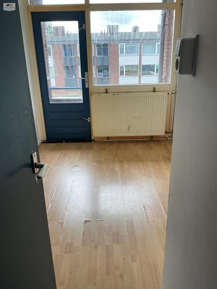 Woning te huur in Zwijndrecht - 1 m² - 3 kamer(s) - 3 kamers, Huizen en Kamers, Huizen te huur, Zuid-Holland, Overige soorten