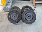 Winterbanden set op stalen velgen – Renault Megane 3 (2012), Auto-onderdelen, Ophalen, Gebruikt, 16 inch, Banden en Velgen