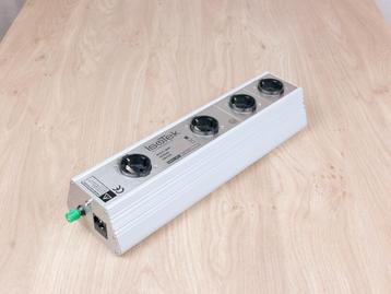 IsoTek Multi-Way 4 audio power distributor beschikbaar voor biedingen