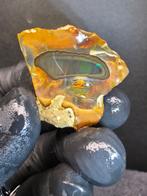 67.80ct Natural Crystal Opal Specimen Ruw- 13.56 g