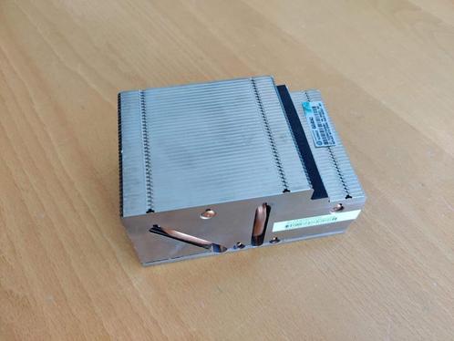 HP heatsink voor Proliant DL385P Gen8 P/N: 679333-001, Computers en Software, Overige Computers en Software, Refurbished, Ophalen of Verzenden