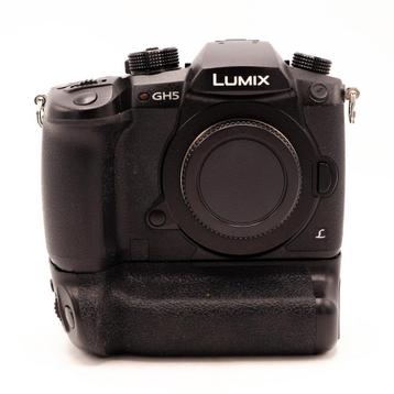 Panasonic GH5 Camera Body + Grip (Occasion) - 5860 Opname beschikbaar voor biedingen