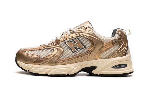 New Balance 530 Turtledove Gold Metallic - maat 47.5, Kleding | Dames, Schoenen, Sneakers of Gympen, Nieuw, Verzenden