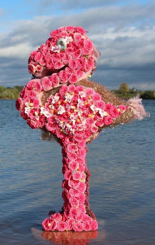OASIS® BIOLINE® FLAMINGO steekschuimvorm 70  x 35 x 17,5  cm, Huis en Inrichting, Woonaccessoires | Kunstplanten en Kunstbloemen