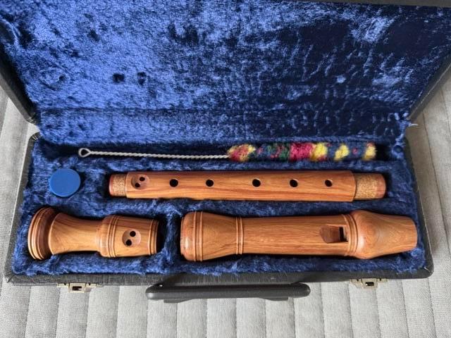 Küng ALT blokfluit Meisterstück Rozenhout (2e kans), Muziek en Instrumenten, Blaasinstrumenten | Blokfluiten, Alt, Gebruikt, Met koffer, hoes of etui