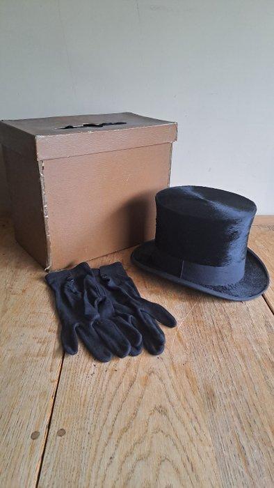 Unsigned - Hoed (1) - Fluweel, Antiek en Kunst, Curiosa en Brocante