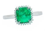 1.74 Cts - Vivid Green Emerald (Colombia) - 0.12 Cts Diamond